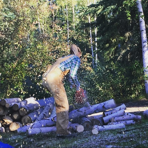 Meet your Posher, Brooke ❤️🧡💛💚💙☮️ - Picture 6 of 8